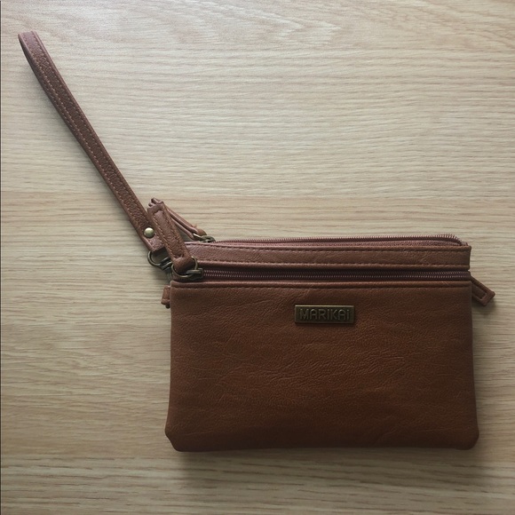 Marikai Handbags - Marikai wristlet